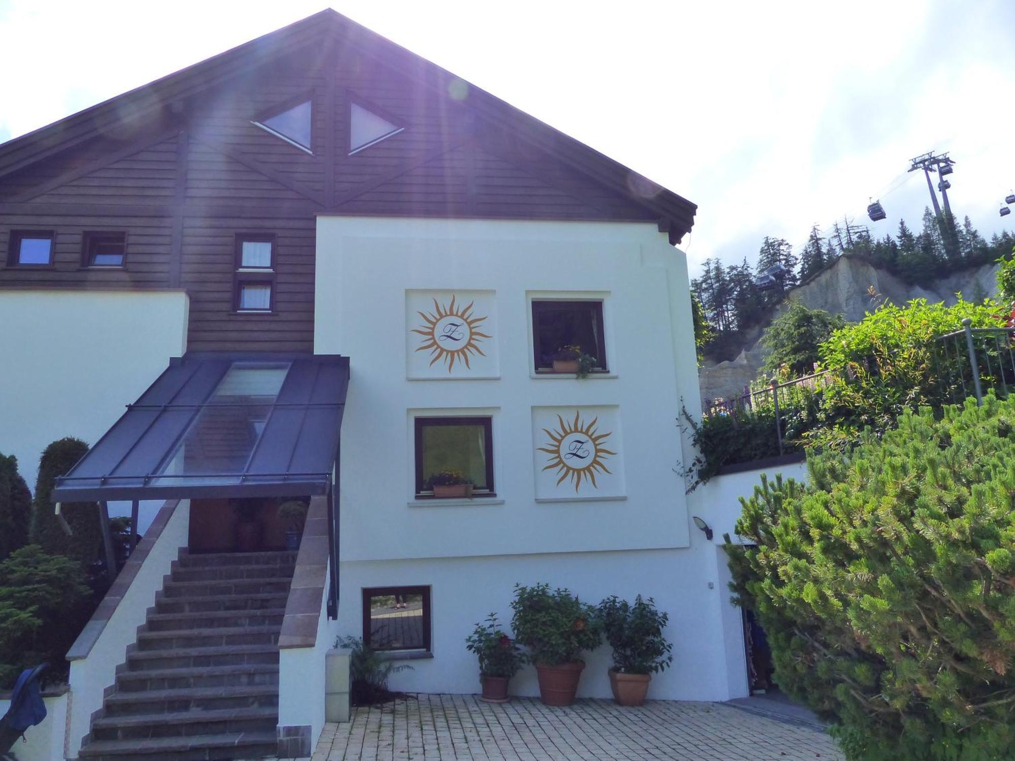 Hotel Garni Zerzer Serfaus Eksteriør billede