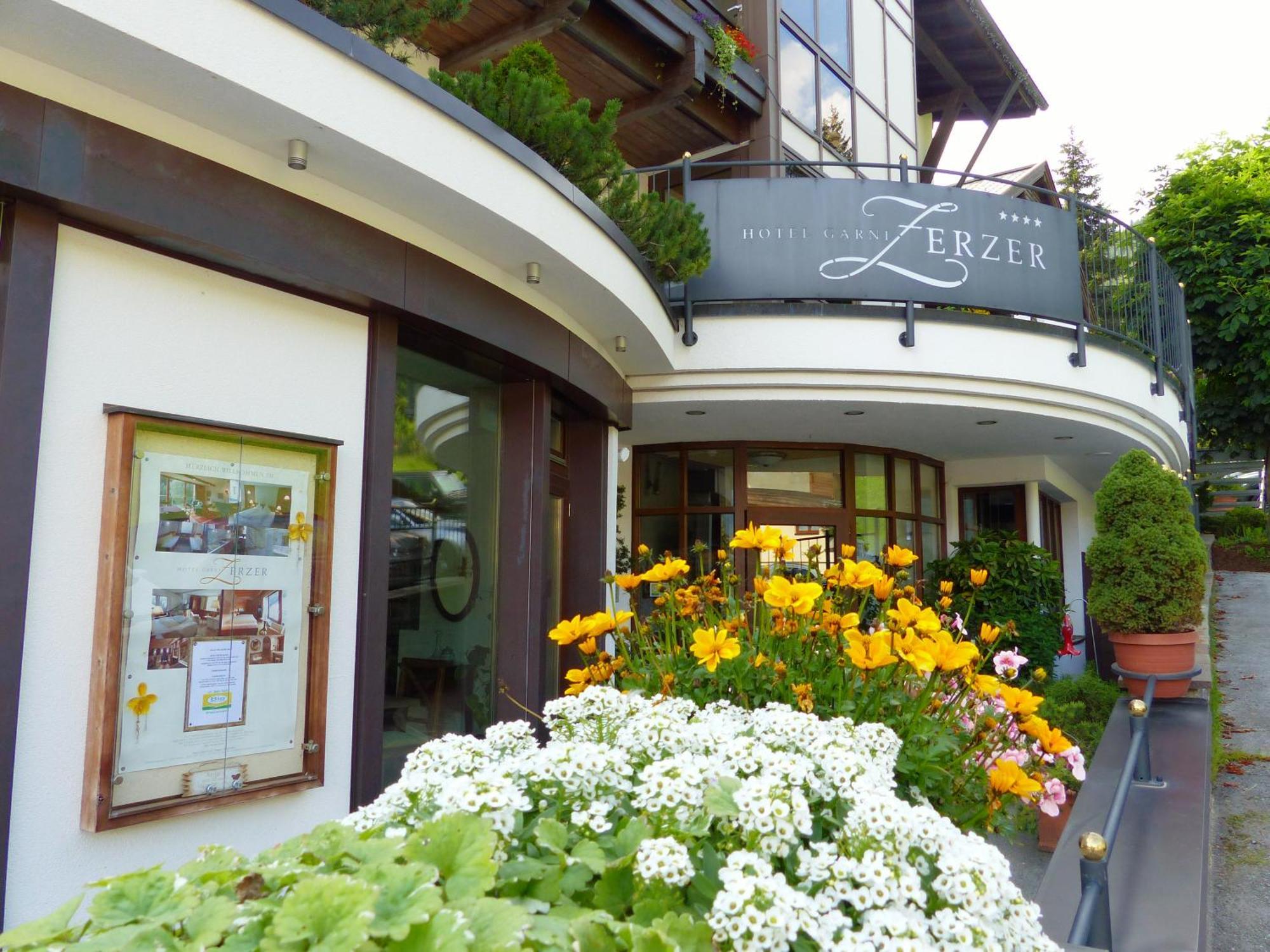 Hotel Garni Zerzer Serfaus Eksteriør billede